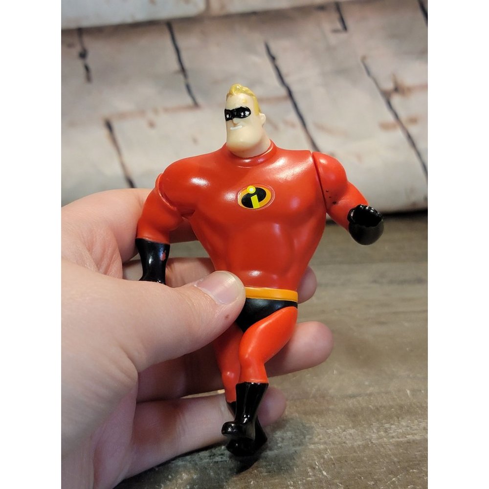 2018 Mr Incredible Mcdonald's Disney Pixar toy figure